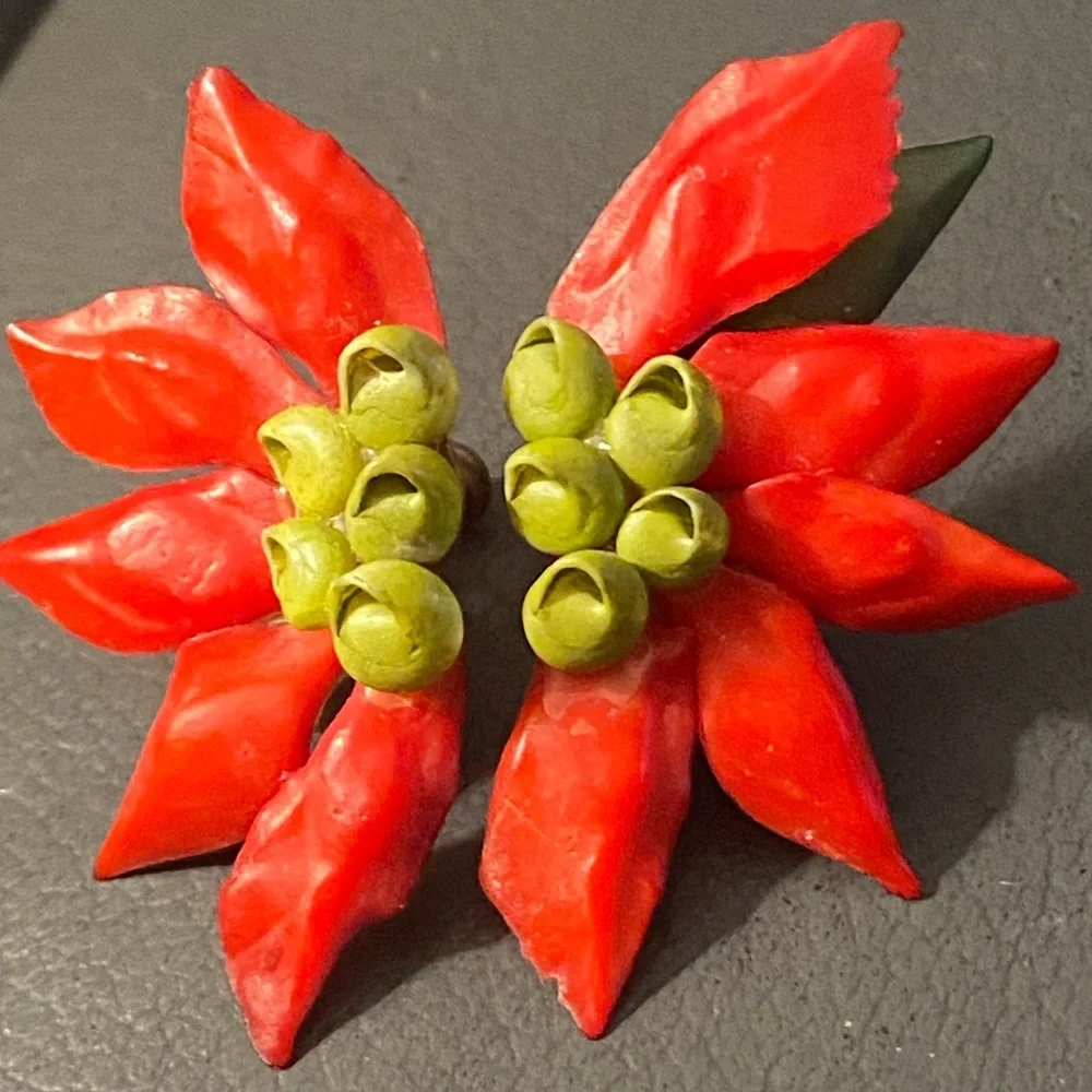 Vintage Hand Made Christmas Poinsettia Flower Brooch Matching Screw Back Earring